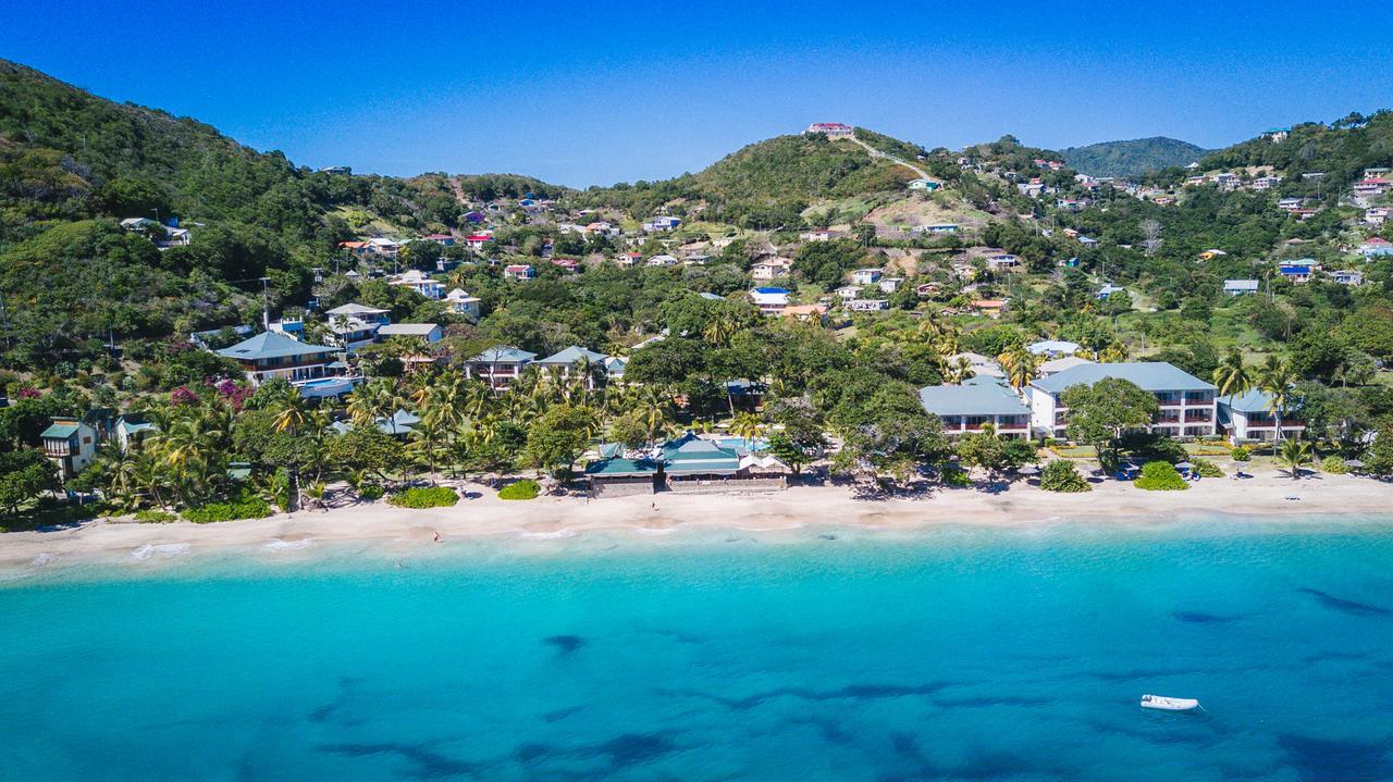 Bequia Beach Hotel - Luxury Resort Friendship Exterior photo