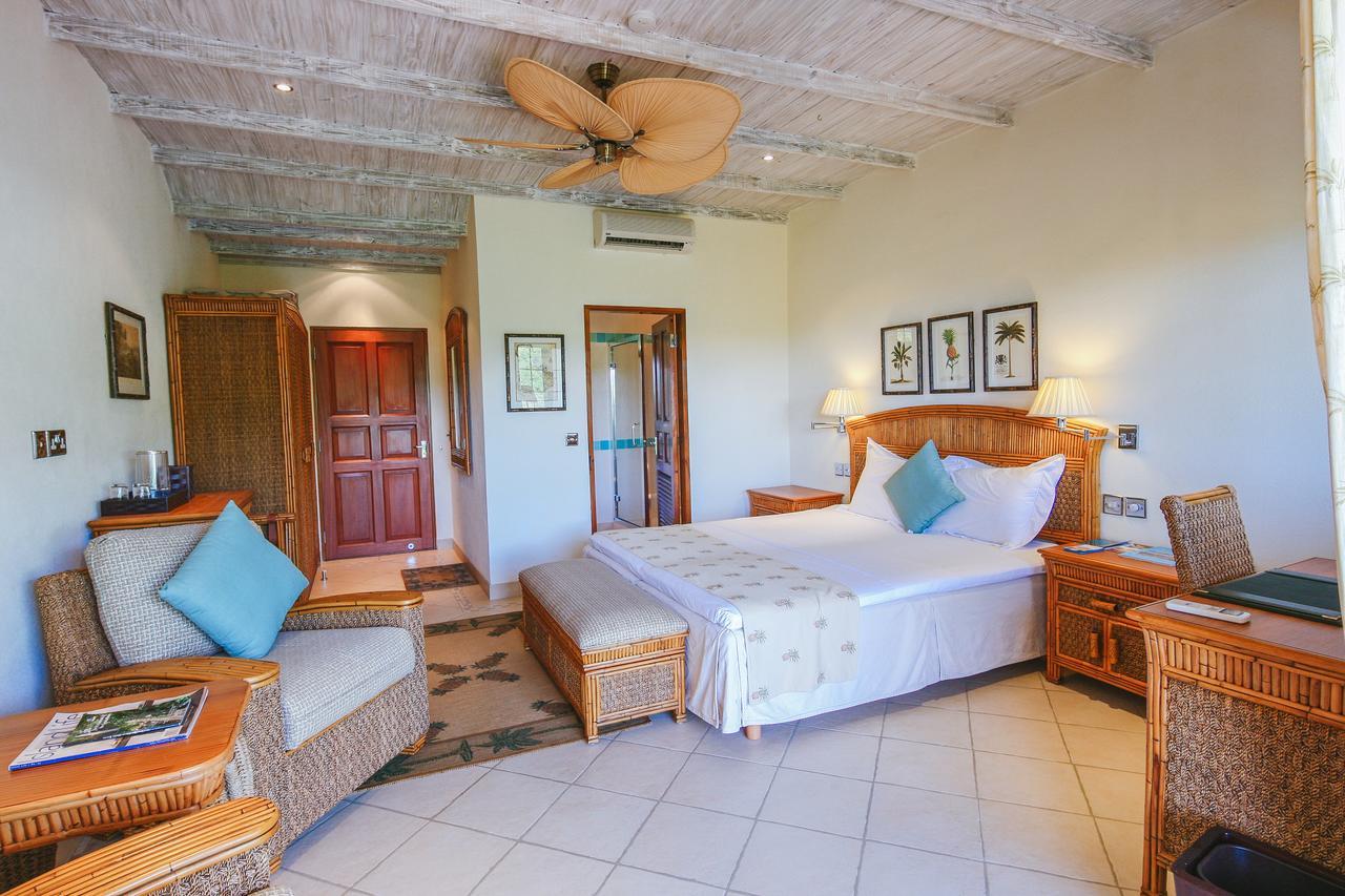 Bequia Beach Hotel - Luxury Resort Friendship Exterior photo